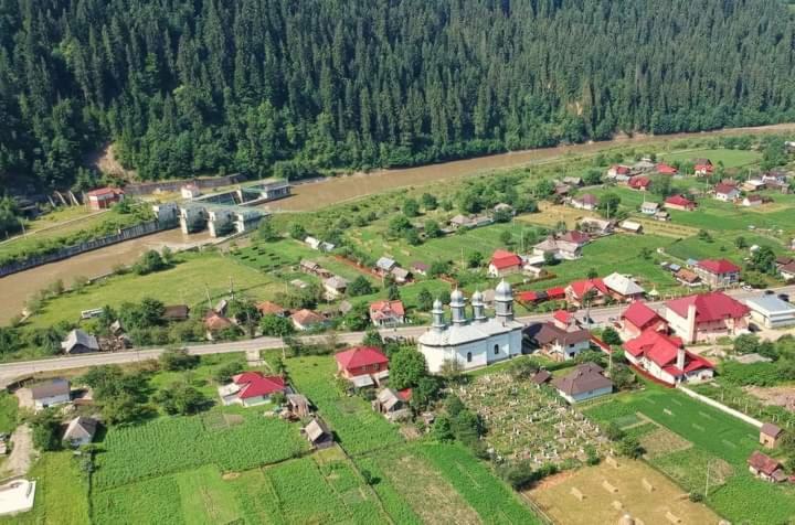 Hotel Casa Prundari Nicu Si Mirela Poiana Teiului Esterno foto