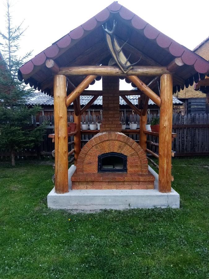 Hotel Casa Prundari Nicu Si Mirela Poiana Teiului Esterno foto
